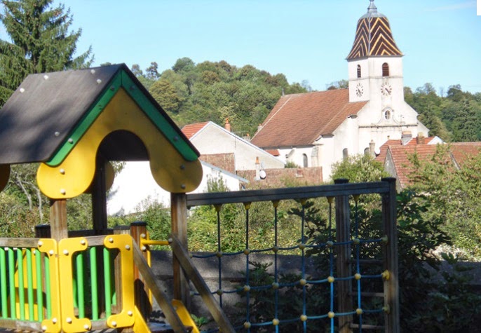 Continuons ensemble pour ARC LES GRAY ARC LES GRAY Une équipe se