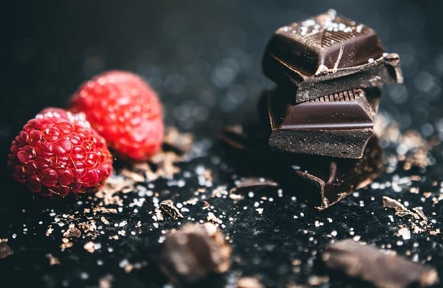 healthy dark chocolate artisanal cocoa antioxidants cacao frugal fitness blog