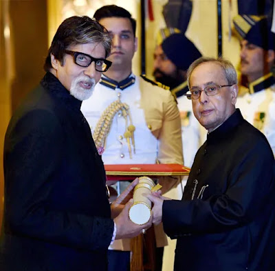 Big B को पुरस्कार और सम्मान Big B को पुरस्कार और सम्मान