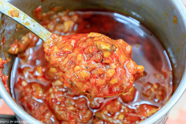 王爺魚翅肉羹,美味魚翅肉羹、炒麵、米糕、爌肉飯與大腸豬血湯,通通只要銅板價!