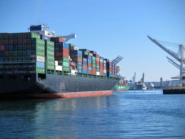 Things to Do in Seattle - Container Ships