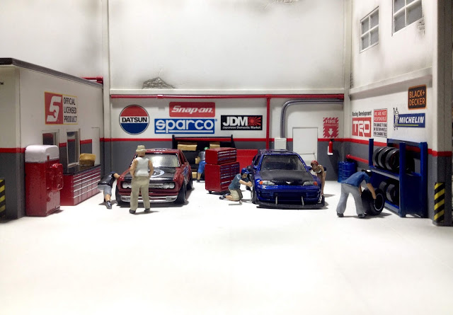 JDM Garage Diorama by Customslim Hobbies
