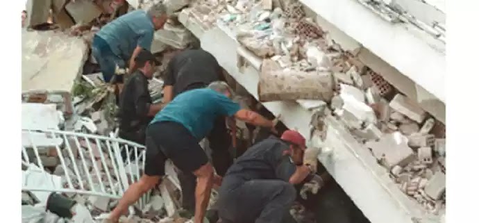 Αντέχει η Αττική σε ένα μεγάλο σεισμό; Αντέχει η Αττική σε ένα μεγάλο σεισμό;
