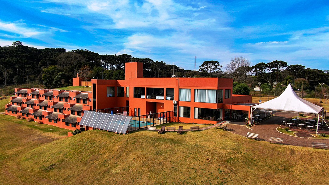 OLHANDO DA JANELA DO TREM ABELARDO