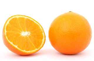 التفاح والبرتقال