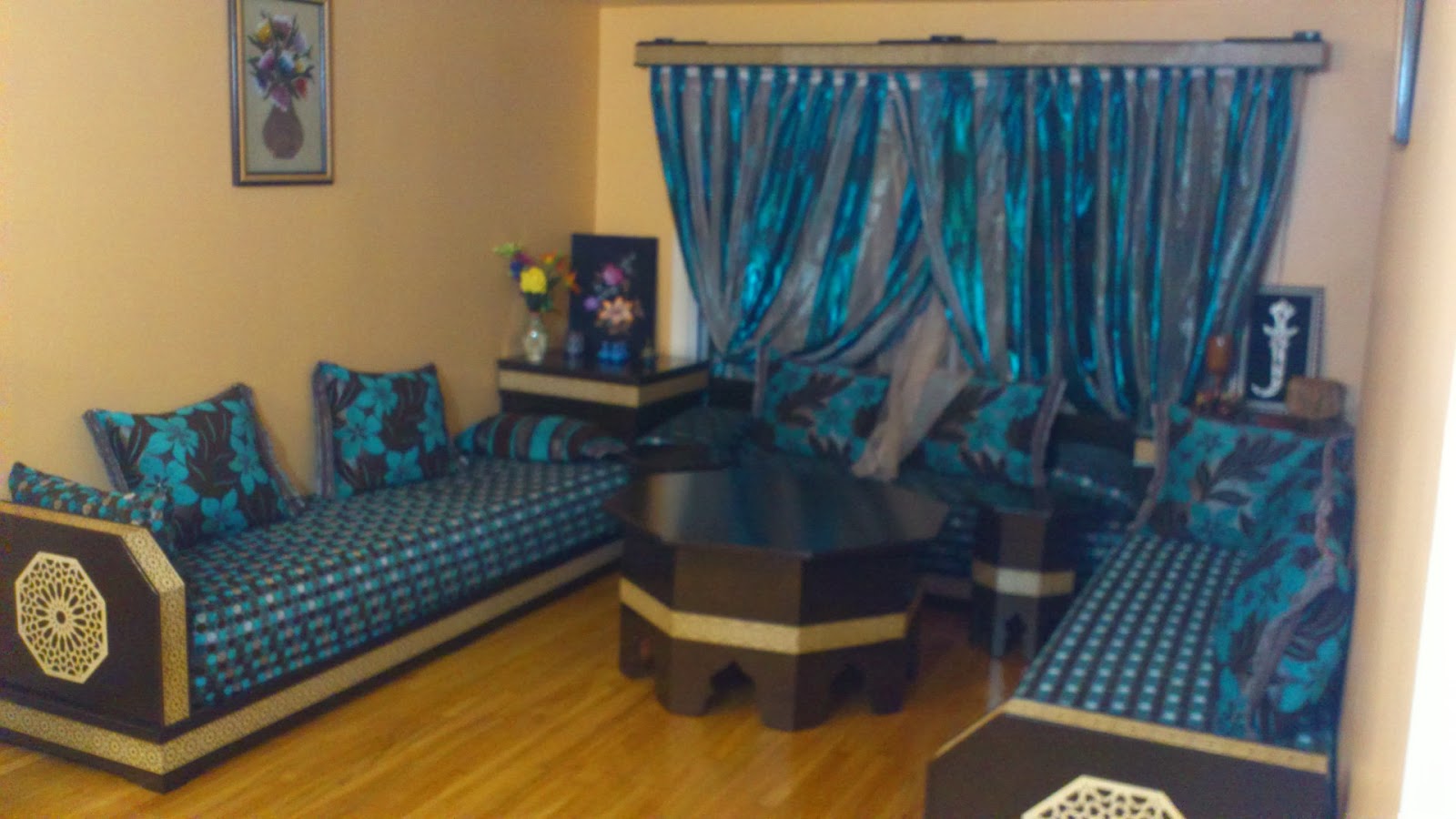 جديد ديكور الصالون المغربي بالازرق 2015