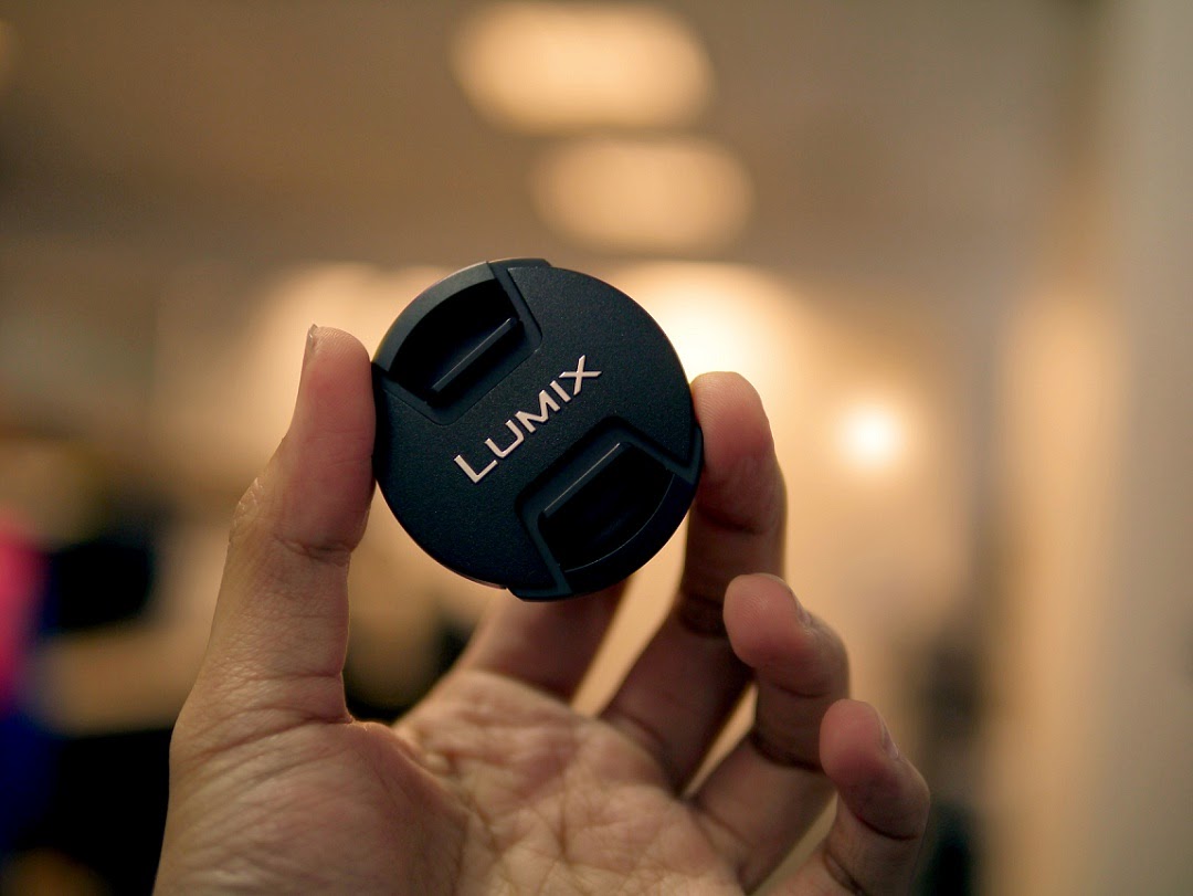 Panasonic Leica 25mm f/1.4 micro four thirds