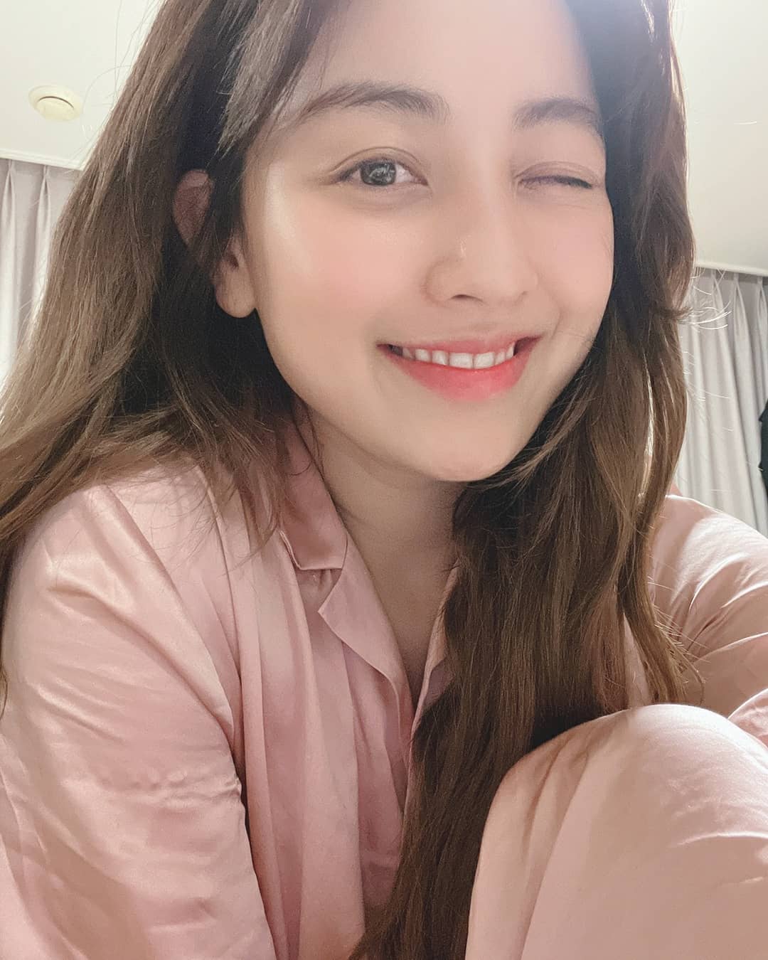 twicetagram_20210225_1.png