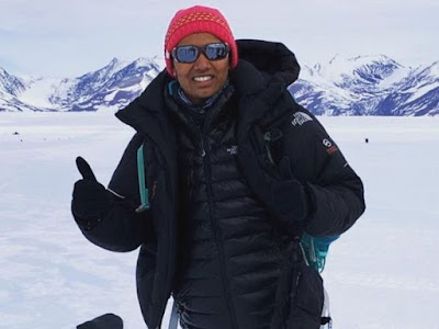The Pinnacle Of Success: Mountaineer Anita Kundu hoisted the 6119-meter high mountain 'Lobuche' of Fateh, hoisted the tricolor for 24 hours continuously