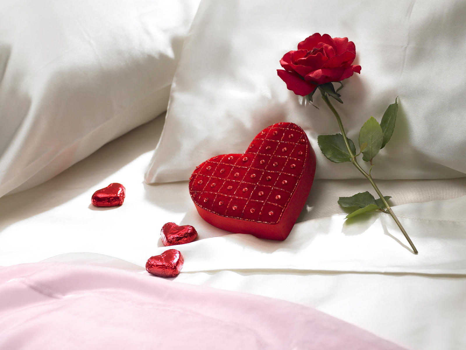 best love wallpaper free