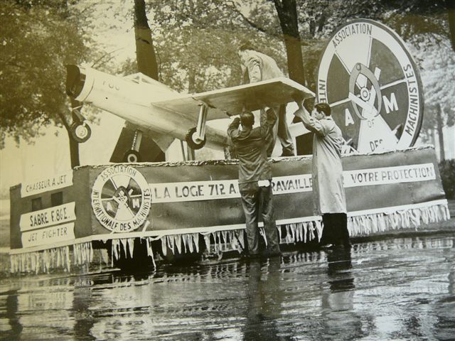 Tradition Québec Le Tocsin Des syndicats suspects