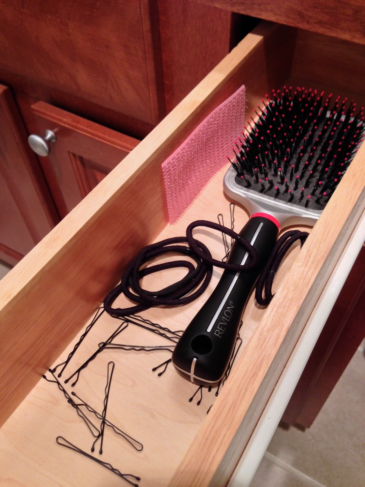 Be Linspired Organize Bobby Pins
