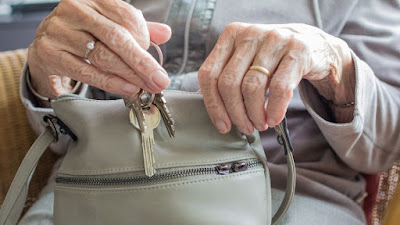 Pensión de adultos mayores tendrá 70 pesos extra bimestrales en 2020
