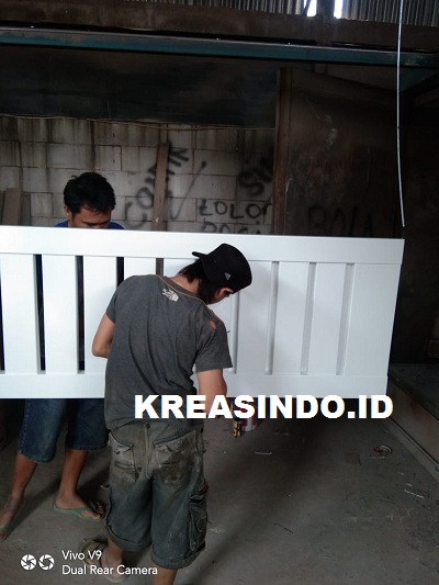 Pintu Garasi Besi pesanan Bu Dewi di Perumhan Bona Indah Lebak Bulus Jakarta Pintu Garasi Besi pesanan Bu Dewi di Perumhan Bona Indah Lebak Bulus Jakarta