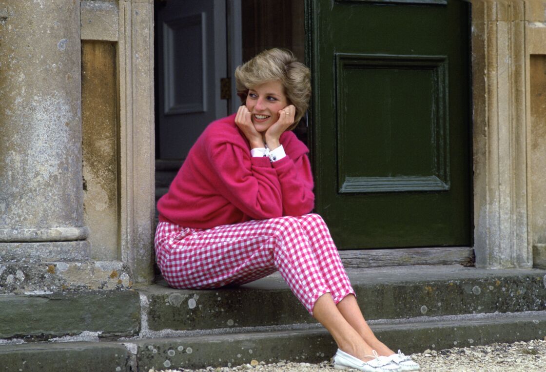 Lady Diana: why she always kept her royal hairstyle? - CELEBRITY
