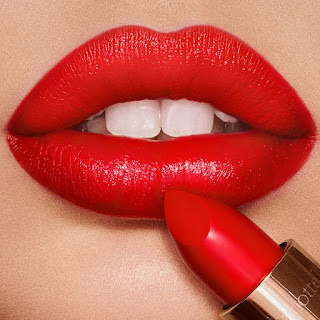 Red Lips with lipstick