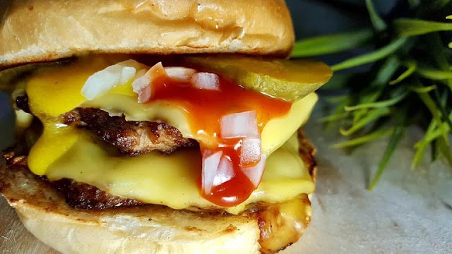 McDonald’s Double Cheese Burger
