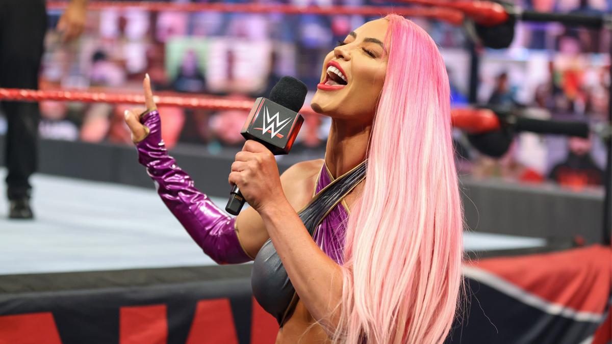 Eva Marie gosta de ser odiada pelos fãs