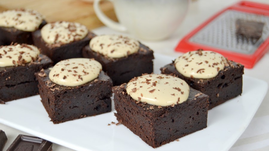 Brownie de chocolate y café