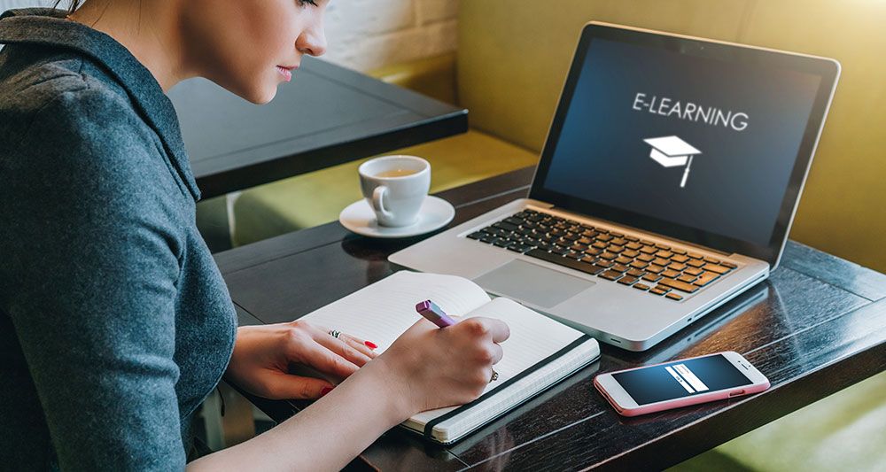 Virus Corona Dan Problematika Belajar Daring Ideapers