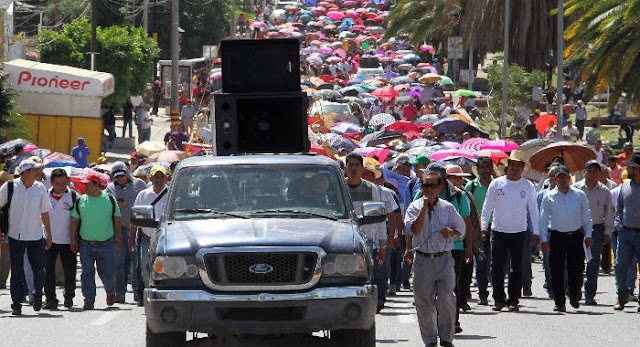 CNTE dice a AMLO que quite Reforma Educativa o habrá protestas