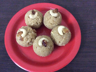 Gulpavate- traditional jaggery laddu