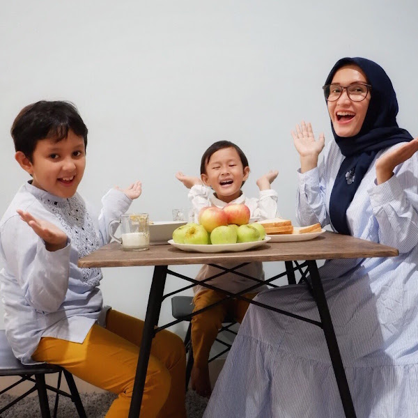 #MamaSiap Jalani Hari Hari Ceria Bersama Anak Selama di Rumah Aja