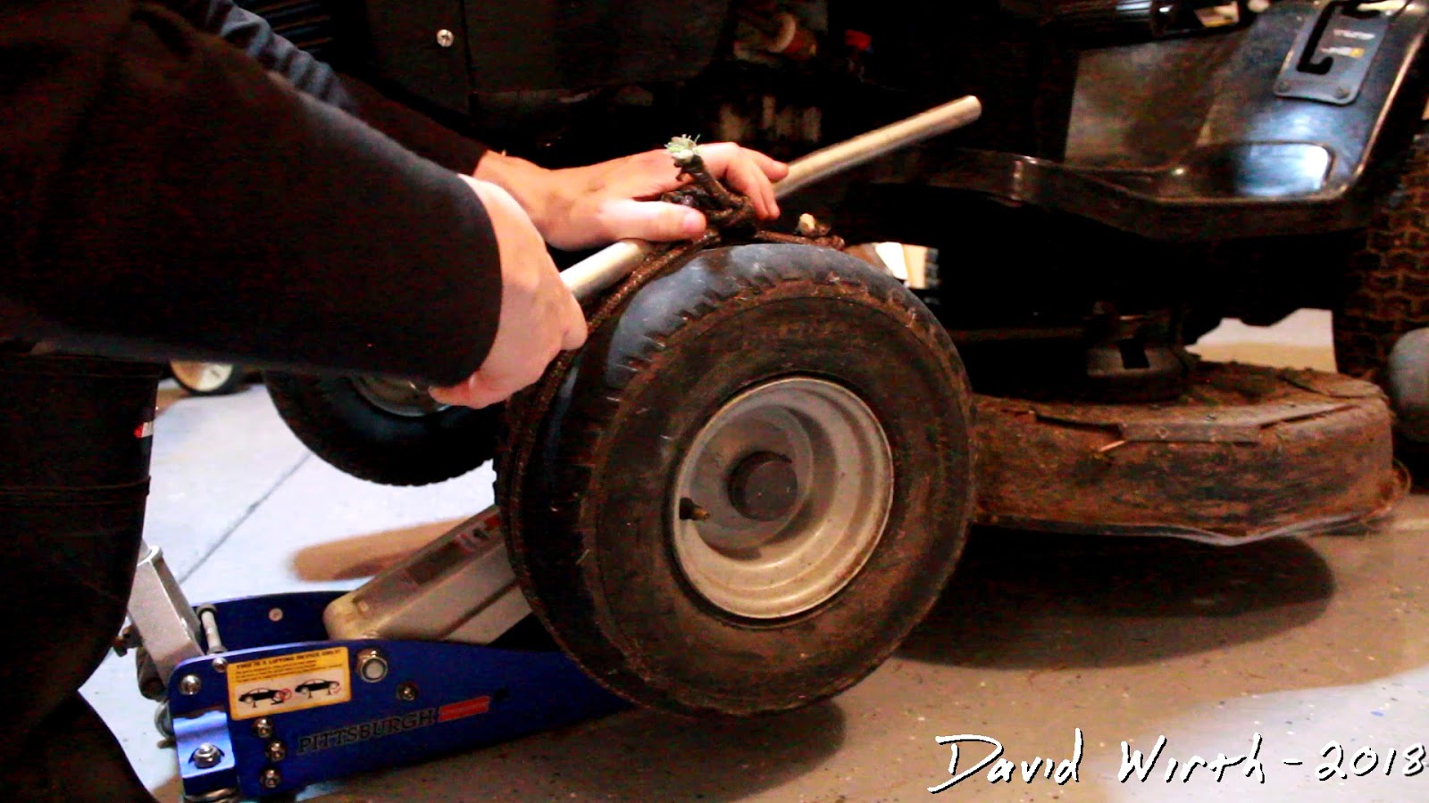 How to fix a flat tire on a riding lawn mower kmfkwp
