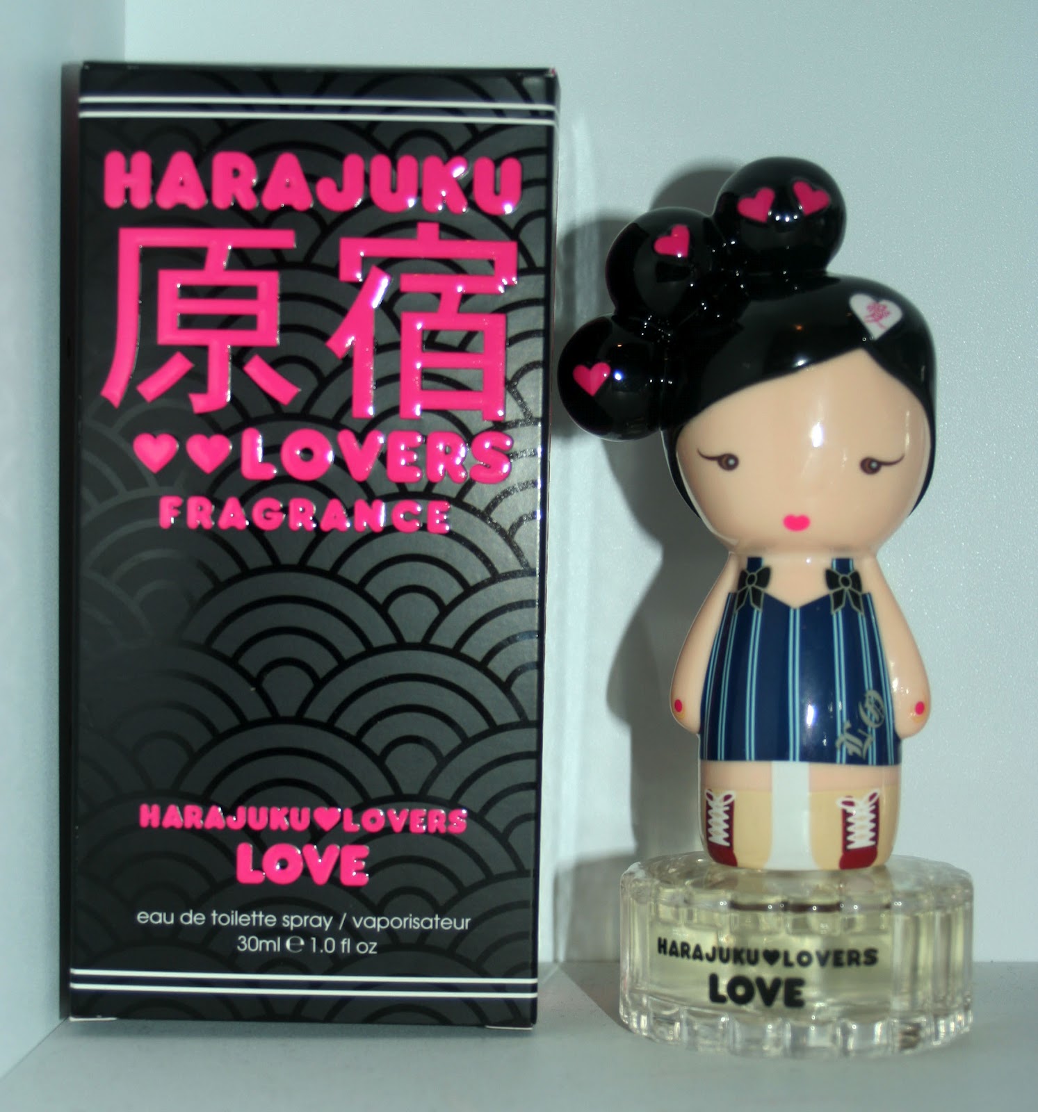 Лове ловер. Духи Harajuku lovers Wicked Style. Harajuku lovers наушники. Harajuku lovers Love. Perfume of Love игра.