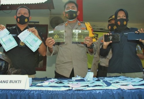 Spesial Jambret Emas Akhirnya Keok, 28 Kali Beraksi dan 6 kali Gagal Spesial Jambret Emas Akhirnya Keok, 28 Kali Beraksi dan 6 kali Gagal