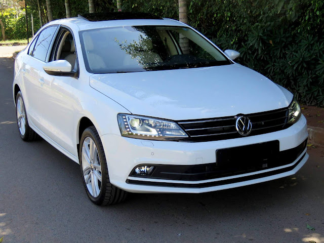 VW Jettta Highline 2.0 TSI 2017 - Branco