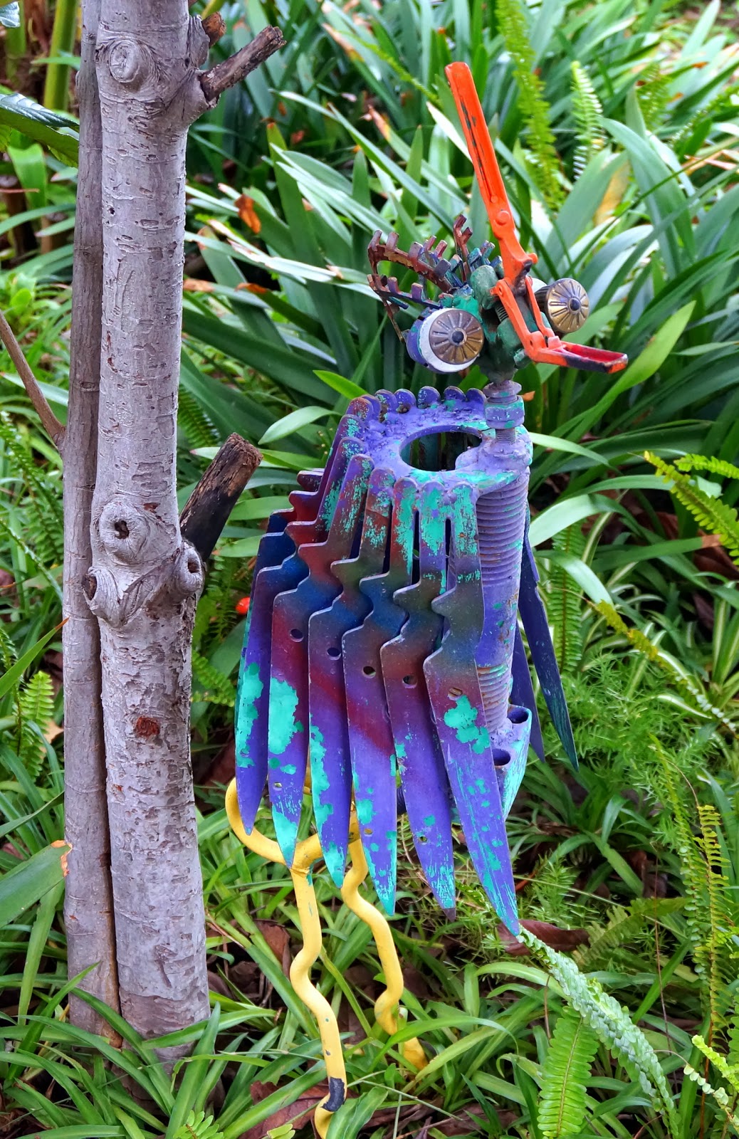 mexpatriate — in the key of steve england swings like a pendulum do