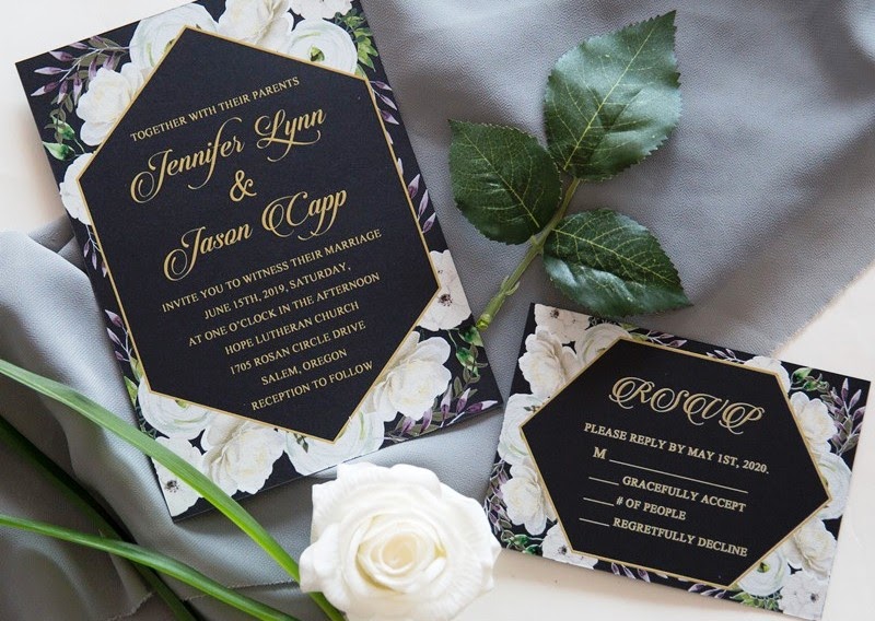 Cetak Undangan Pernikahan