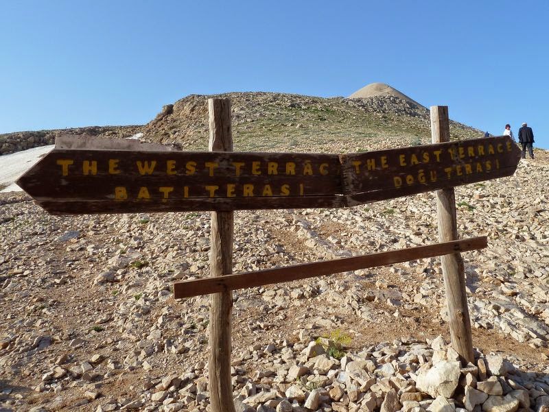 Nemrut Dağı Terasları Nemrut Dağı Terasları