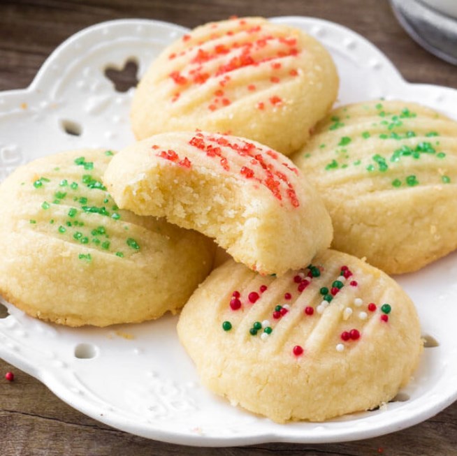 Whipped Shortbread Cookies #cookies #holiday