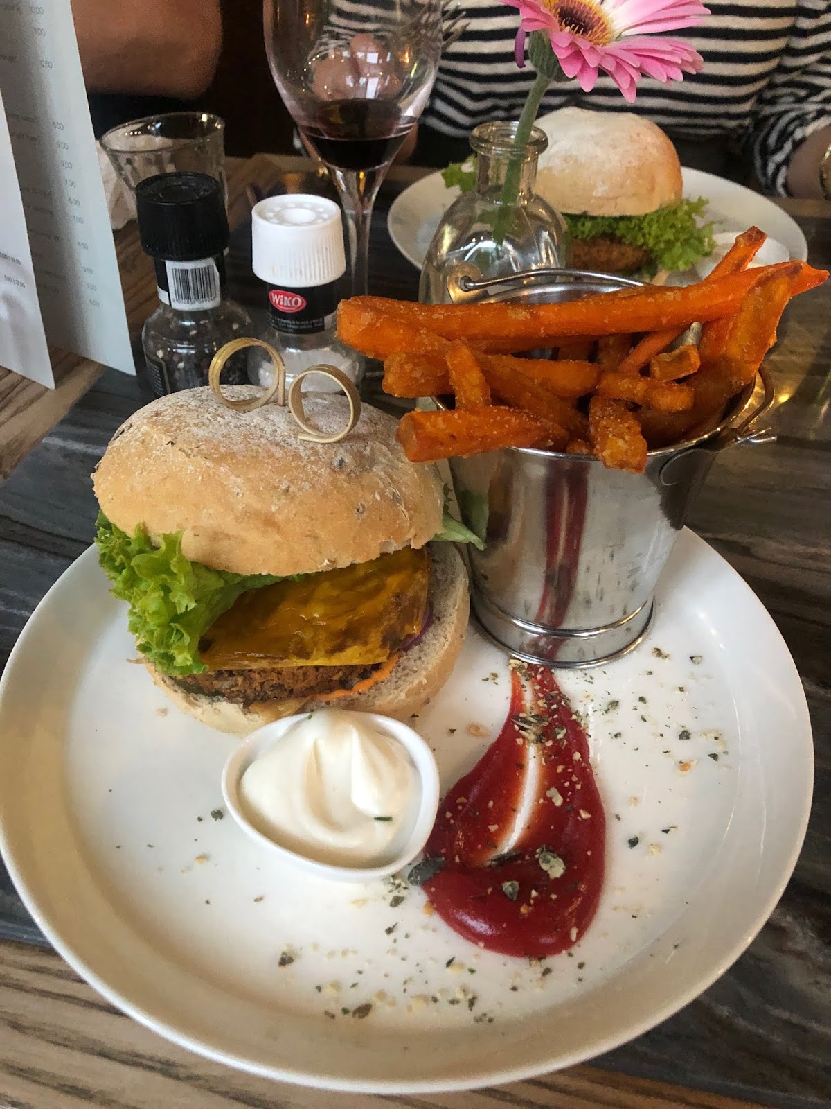 Meatless District -  vegan food in amsterdam