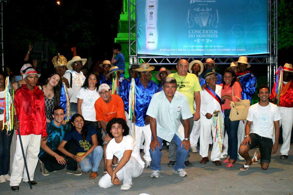 CHICO DO  RADIO PB   AI NO MEIO  DO  GRUPO  DE CULTURA  DE POMBAL  PB