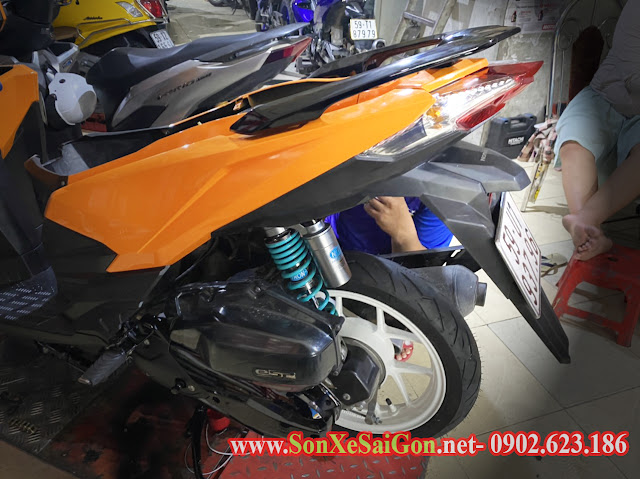 Mẫu sơn xe Honda vario màu cam bóng cực đẹp Mẫu sơn xe Honda vario màu cam bóng cực đẹp