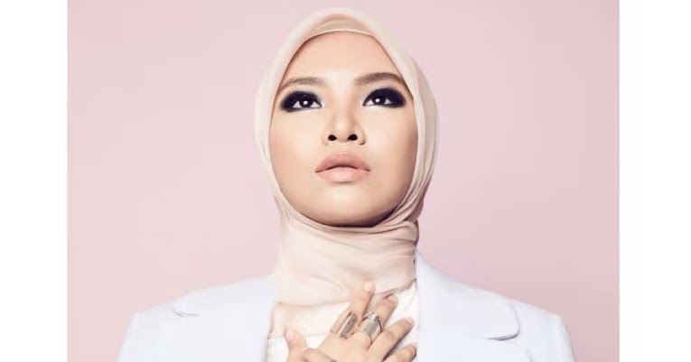 Lirik Lagu Aina Abdul Syahdu Di Pagi Syawal RAFZANTOMOMI Lirik Lagu Aina Abdul Syahdu Di Pagi Syawal RAFZANTOMOMI