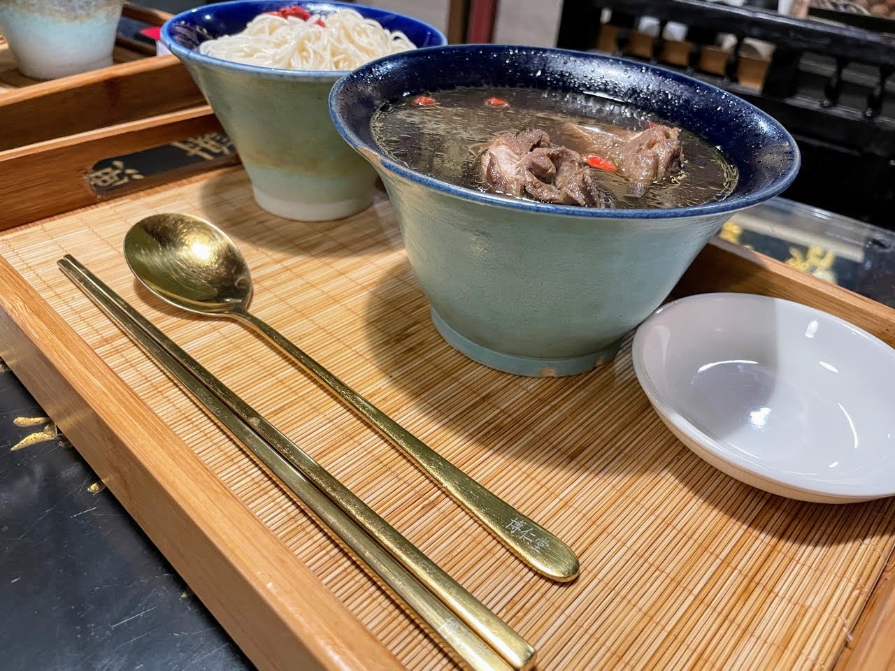 博仁堂中藥舖 / 純正中藥舖裡的美味燉品專賣
