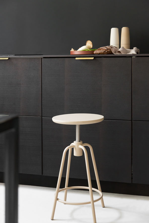 Blomus 2020 collection | w/ Style Photoshoot in REFORM kitchen Blomus 2020 collection | w/ Style Photoshoot