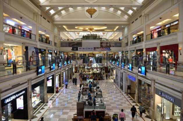 Top-8-Places-to-Visit-With-Your-Girlfriend-in-2021-Inside-Delhi