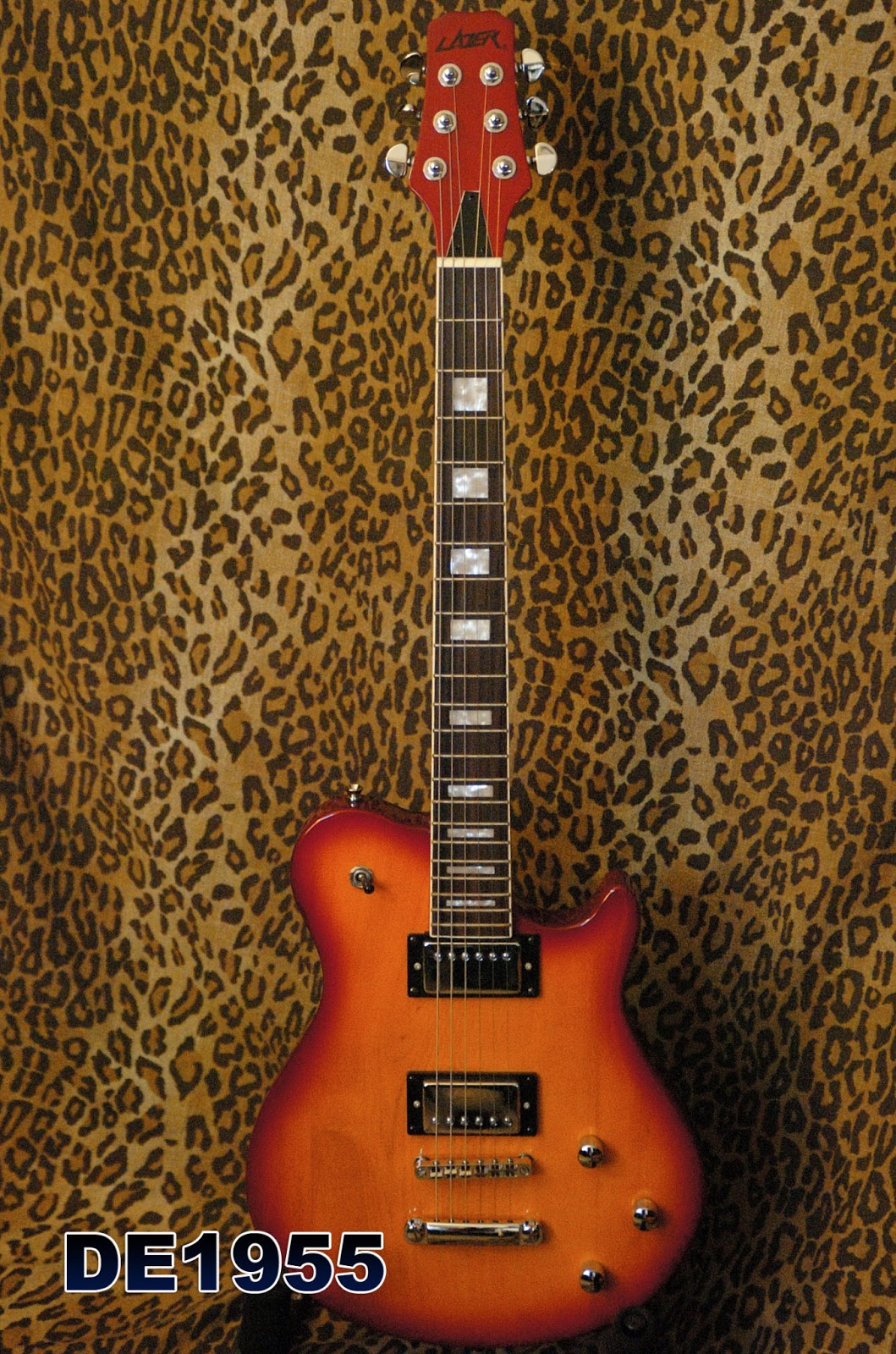 VENTAS DE1955 VENDIDO Guitarra Lazer Tipo Music Man Axis Van Halen Mango Encolado