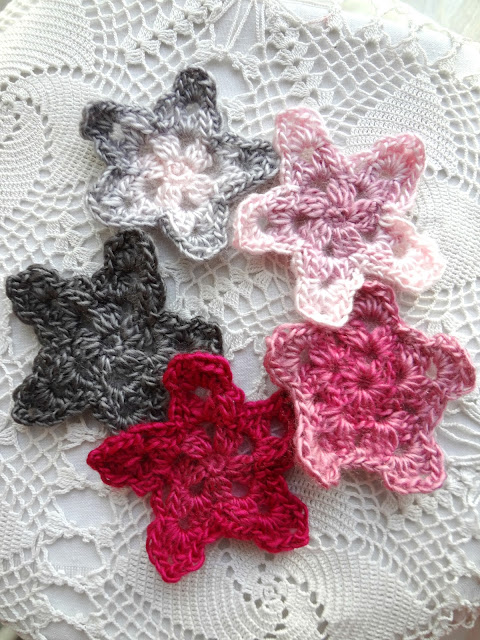 Crochet Bohemian Star Garland - free pattern