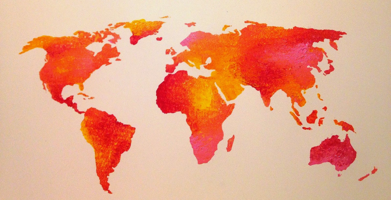 World is colours. Colorful карта. Цветные карты в руках. Оранжевая на карте.