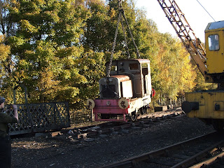 Ruston 48DS Queen Anne being lifted from its section of track. Ruston 48DS Queen Anne being lifted from its section of track.