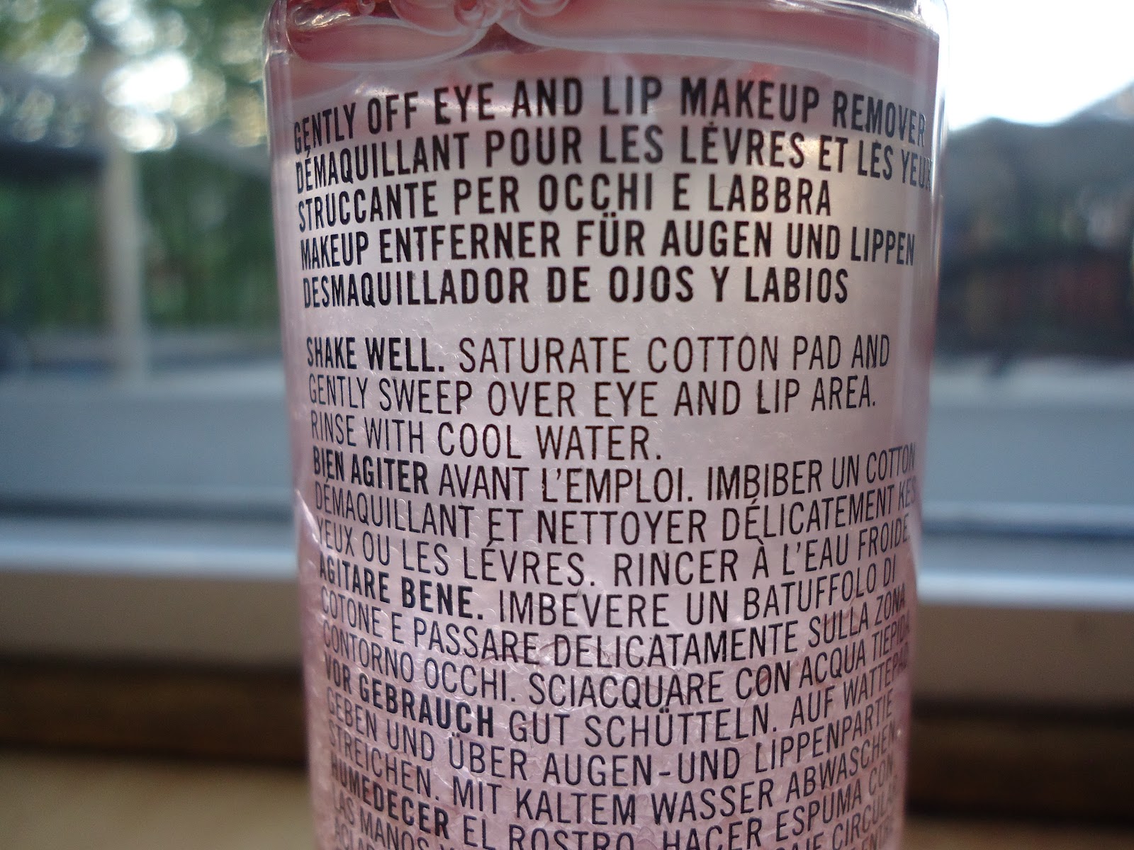 Misscouture17 MAC Gently Off Eye and Lip Makeup Remover Review & Demo!