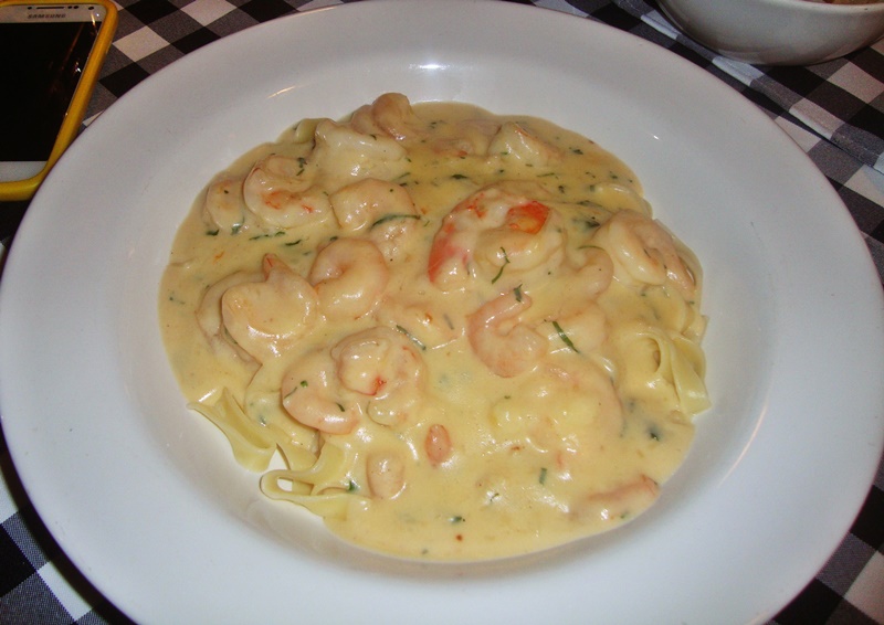 Onde comer em Guarapari Melhor italiano de Guarapari - Casa Marracine