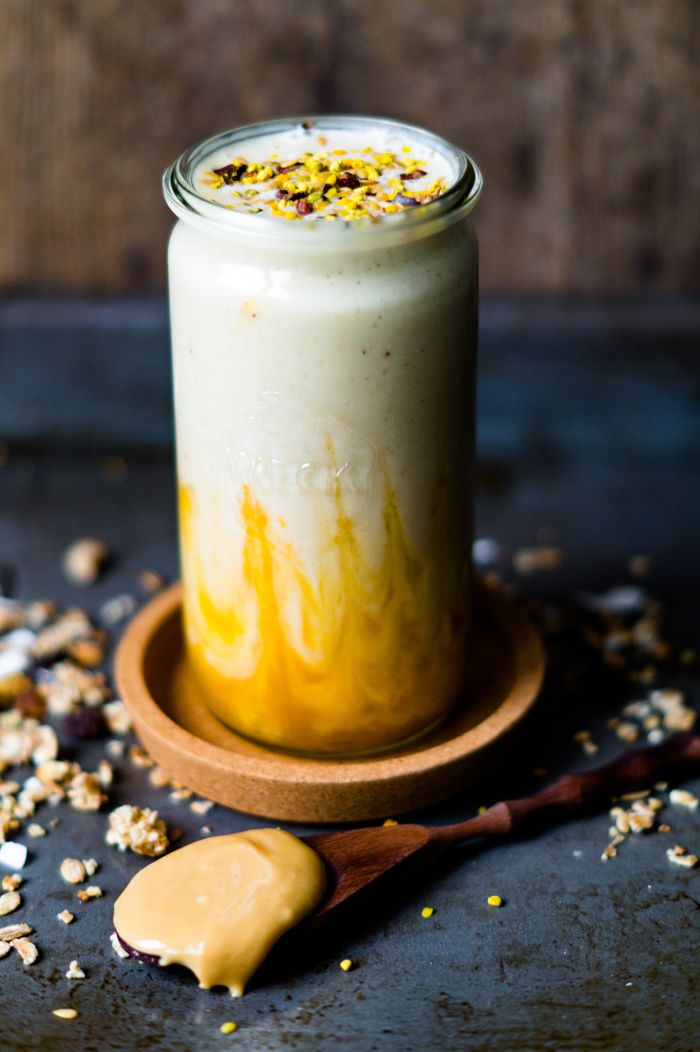 Peanut butter Banana Smoothie with apricot puree. Need more recipes? Check out 15+ List of Vegan Drinks that are Extremely Delicious. vegan breakfast smoothie healthy | healthy vegan smoothies | vegan green smoothie | vegan fruit smoothie | breakfast smoothie vegan #vegan #banana #drinks #smoothie #vegandiet
