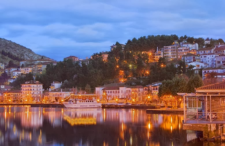 Έπεσε πολύ η στάθμη της λίμνης Καστοριάς